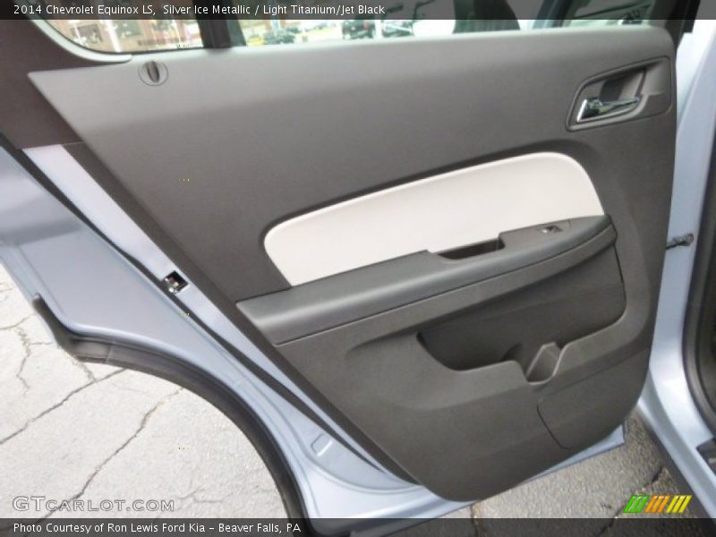 Silver Ice Metallic / Light Titanium/Jet Black 2014 Chevrolet Equinox LS