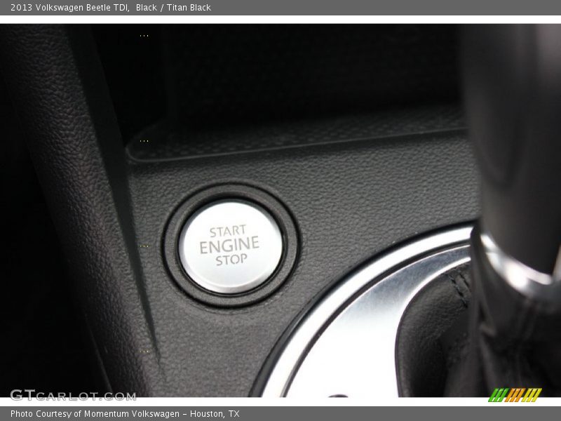 Black / Titan Black 2013 Volkswagen Beetle TDI