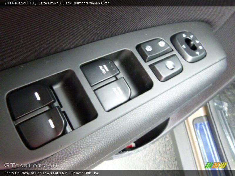 Latte Brown / Black Diamond Woven Cloth 2014 Kia Soul 1.6