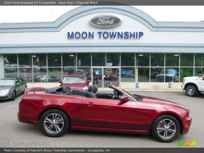 Race Red / Charcoal Black 2014 Ford Mustang V6 Convertible