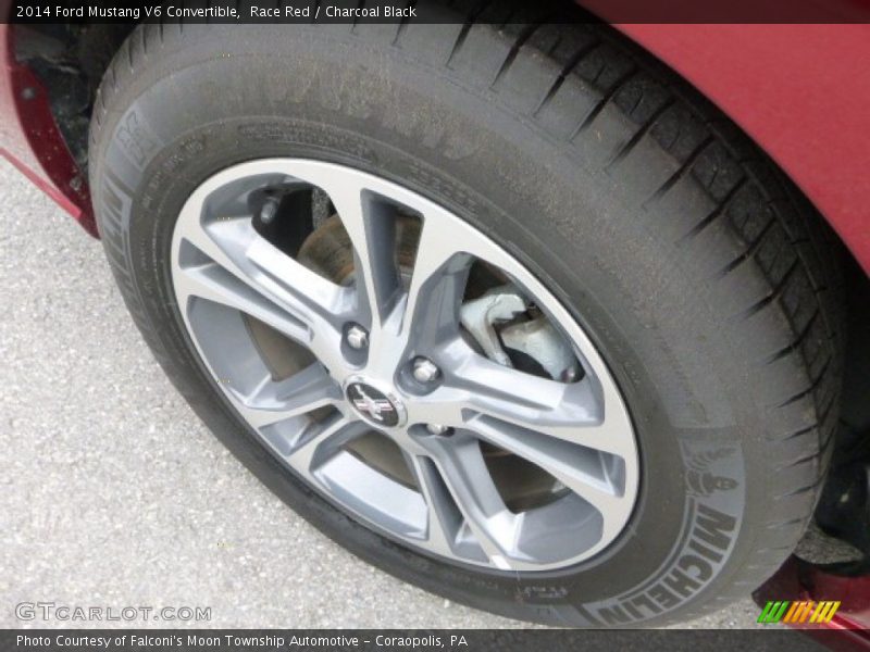 Race Red / Charcoal Black 2014 Ford Mustang V6 Convertible