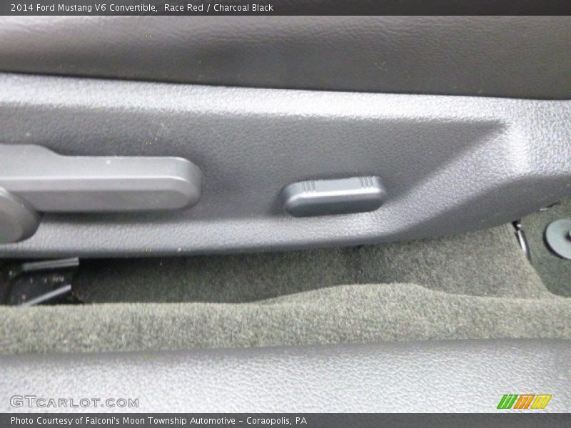 Race Red / Charcoal Black 2014 Ford Mustang V6 Convertible