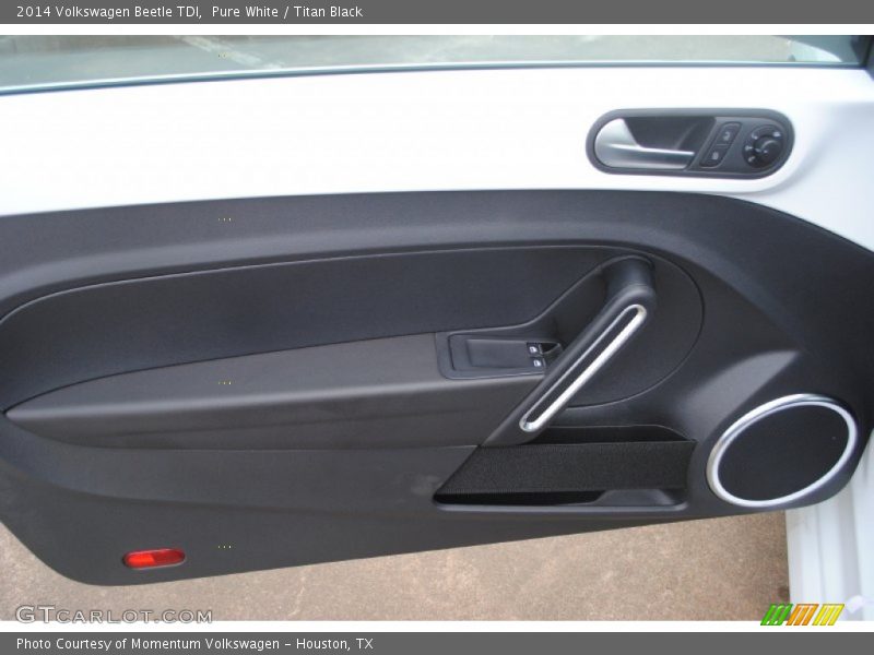 Pure White / Titan Black 2014 Volkswagen Beetle TDI