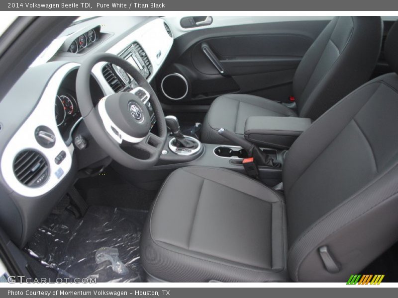 Pure White / Titan Black 2014 Volkswagen Beetle TDI
