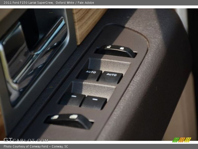Oxford White / Pale Adobe 2011 Ford F150 Lariat SuperCrew