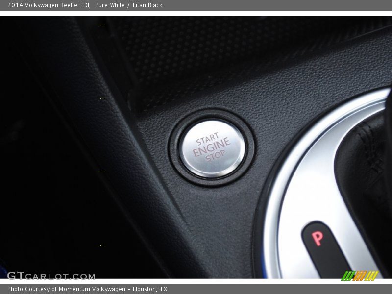 Pure White / Titan Black 2014 Volkswagen Beetle TDI