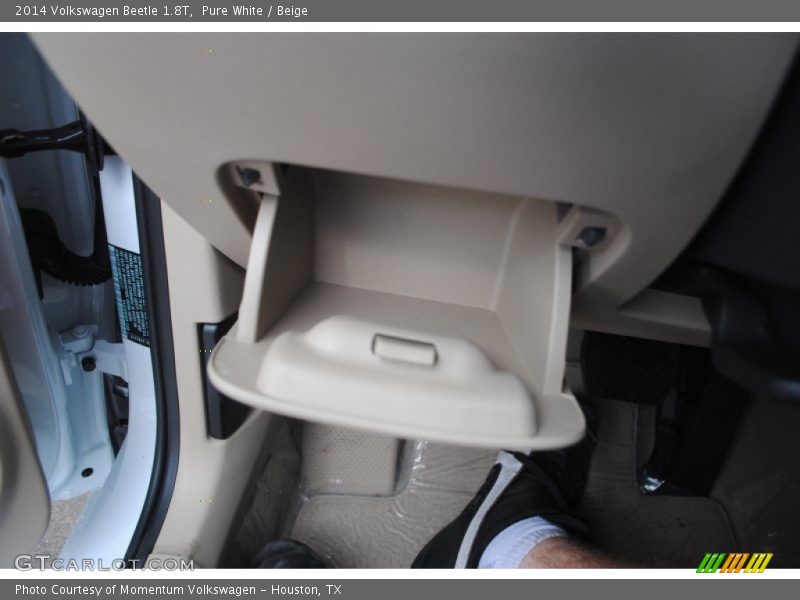 Pure White / Beige 2014 Volkswagen Beetle 1.8T