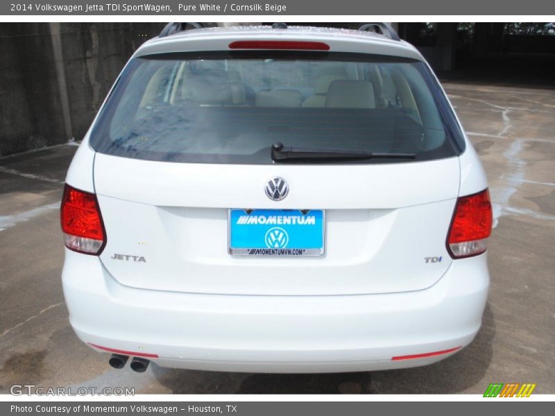 Pure White / Cornsilk Beige 2014 Volkswagen Jetta TDI SportWagen
