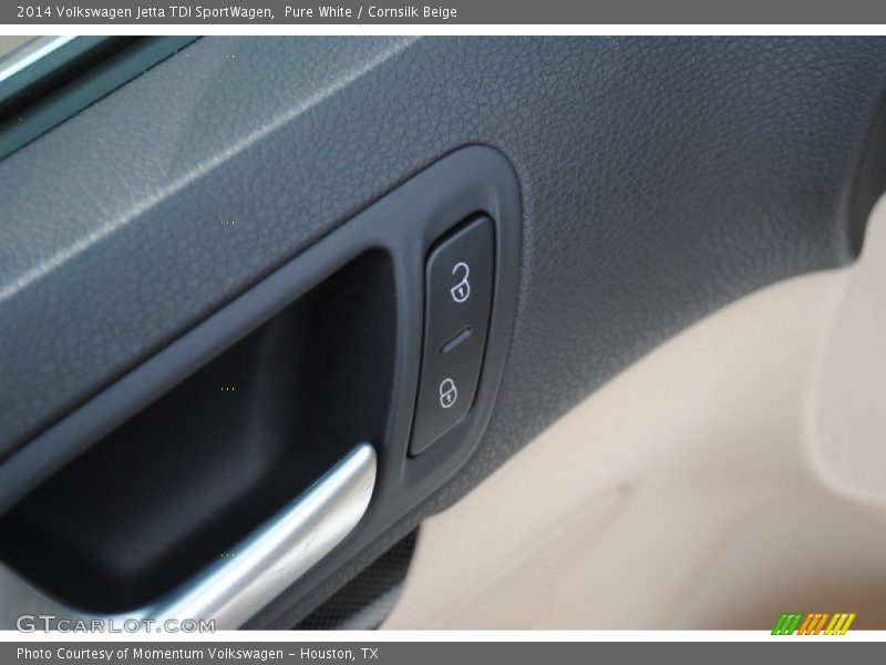 Pure White / Cornsilk Beige 2014 Volkswagen Jetta TDI SportWagen