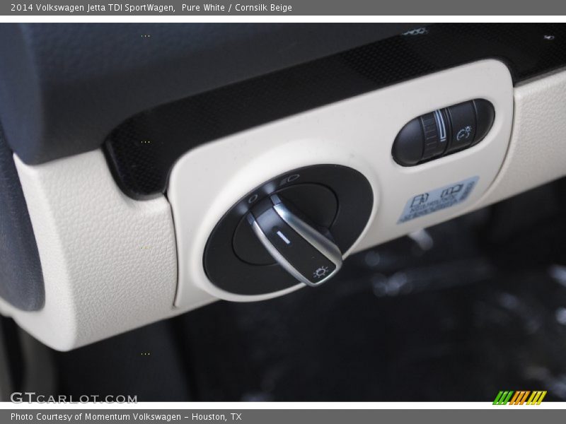 Pure White / Cornsilk Beige 2014 Volkswagen Jetta TDI SportWagen