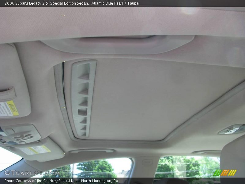 Atlantic Blue Pearl / Taupe 2006 Subaru Legacy 2.5i Special Edition Sedan