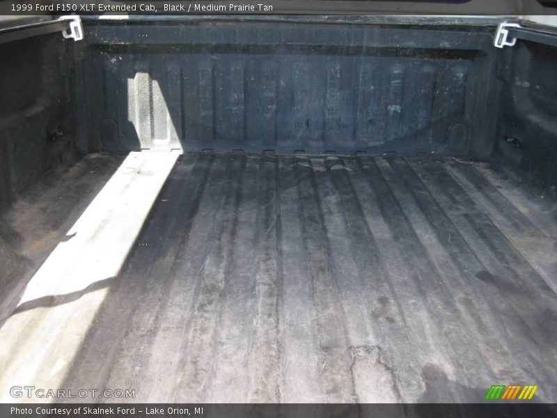 Black / Medium Prairie Tan 1999 Ford F150 XLT Extended Cab
