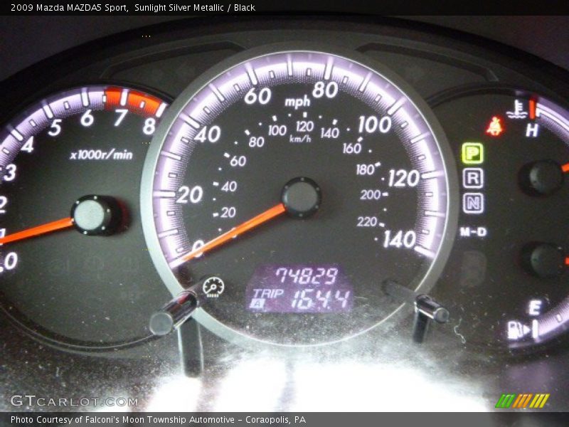 Sunlight Silver Metallic / Black 2009 Mazda MAZDA5 Sport