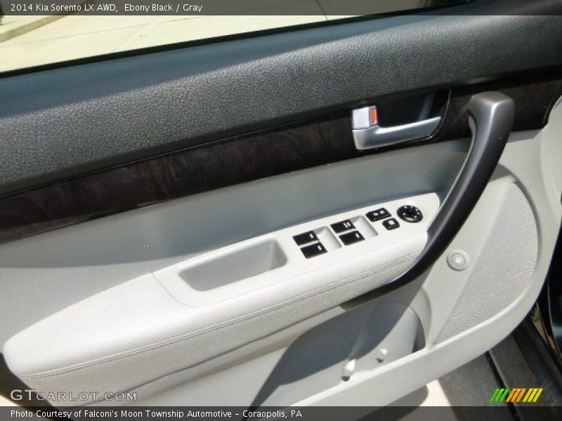 Ebony Black / Gray 2014 Kia Sorento LX AWD
