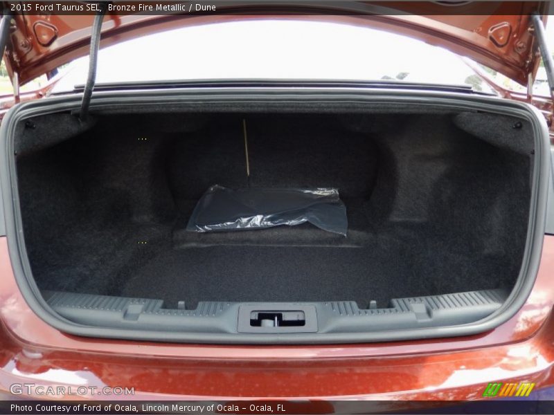  2015 Taurus SEL Trunk