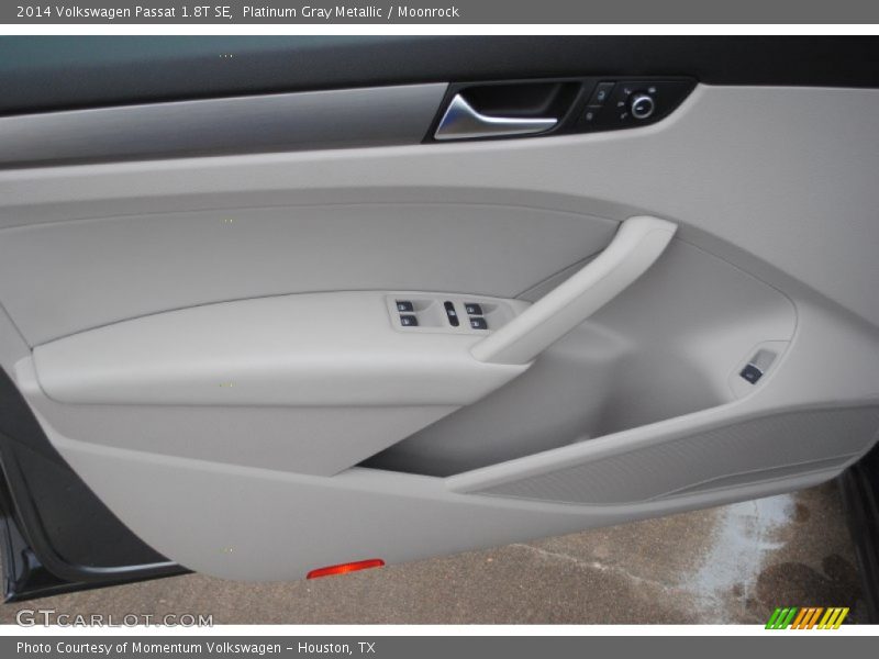 Platinum Gray Metallic / Moonrock 2014 Volkswagen Passat 1.8T SE