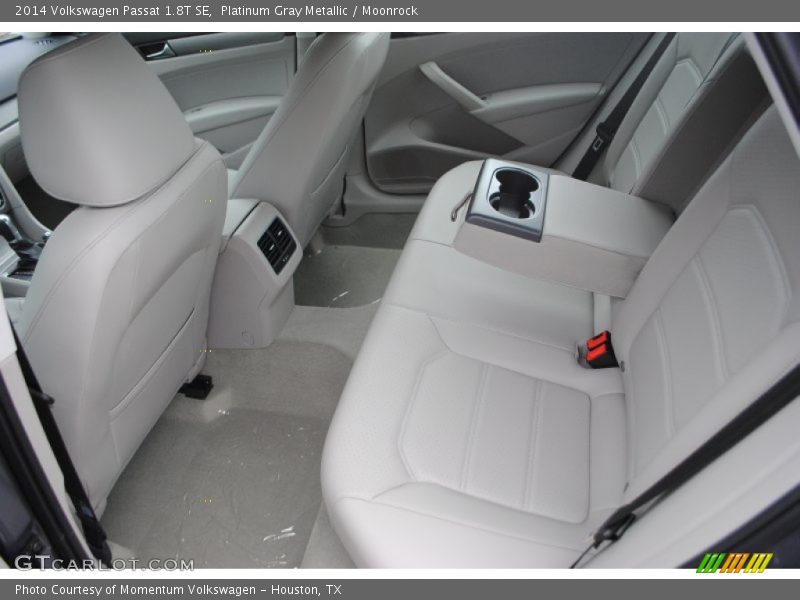 Platinum Gray Metallic / Moonrock 2014 Volkswagen Passat 1.8T SE