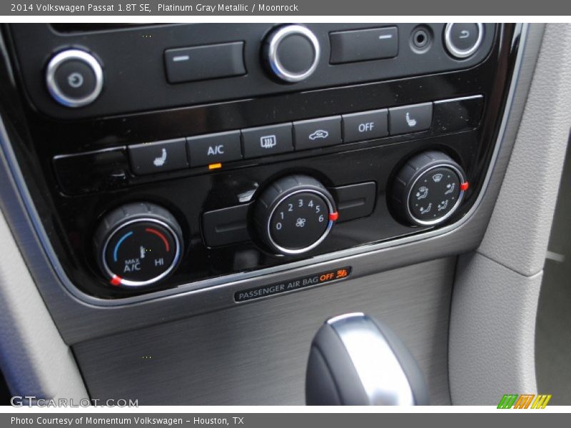 Platinum Gray Metallic / Moonrock 2014 Volkswagen Passat 1.8T SE