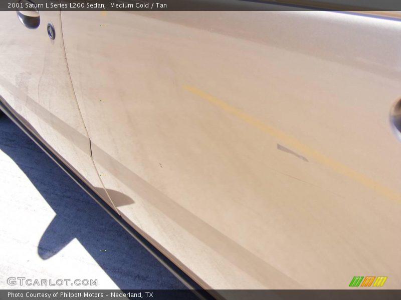 Medium Gold / Tan 2001 Saturn L Series L200 Sedan