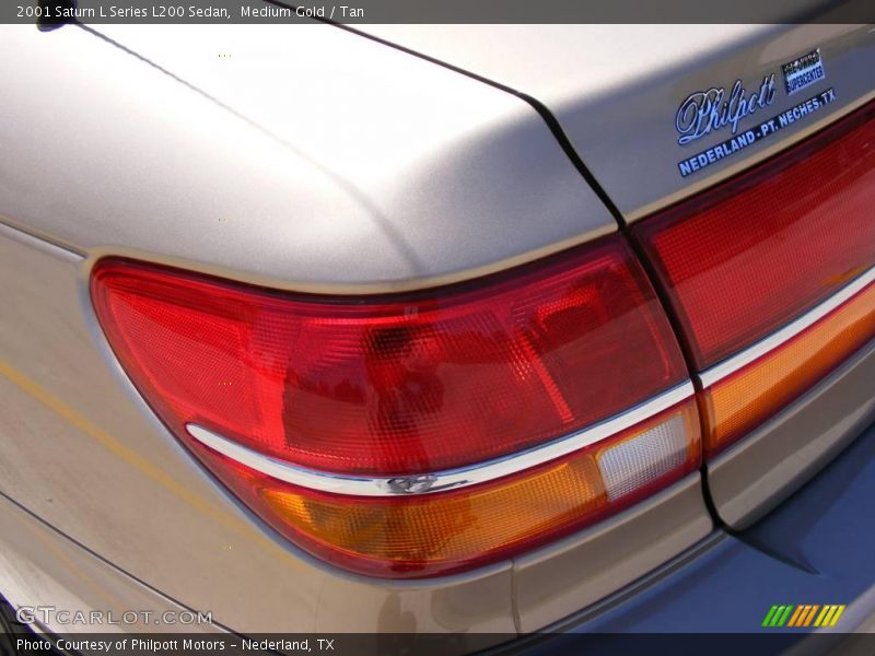 Medium Gold / Tan 2001 Saturn L Series L200 Sedan