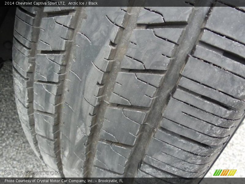 Arctic Ice / Black 2014 Chevrolet Captiva Sport LTZ