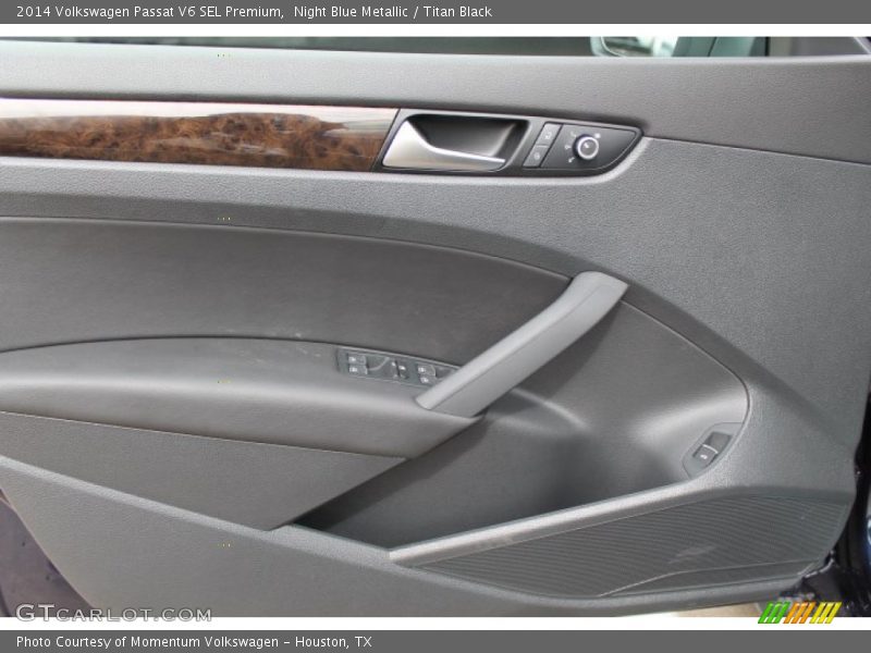 Night Blue Metallic / Titan Black 2014 Volkswagen Passat V6 SEL Premium