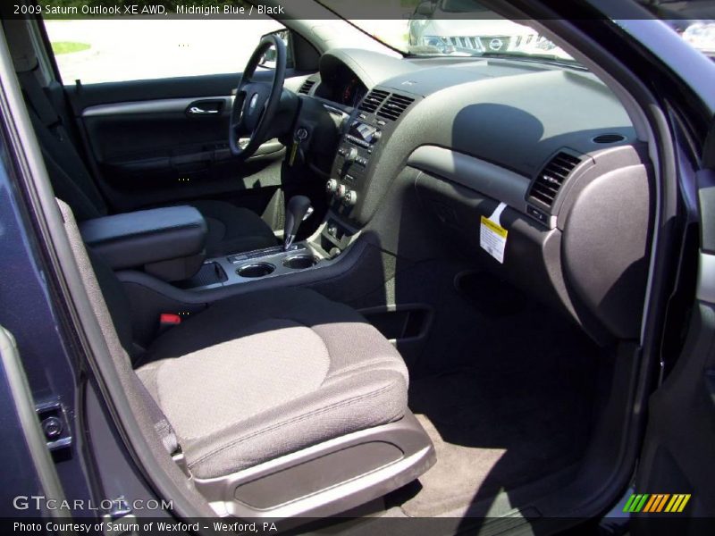 Midnight Blue / Black 2009 Saturn Outlook XE AWD