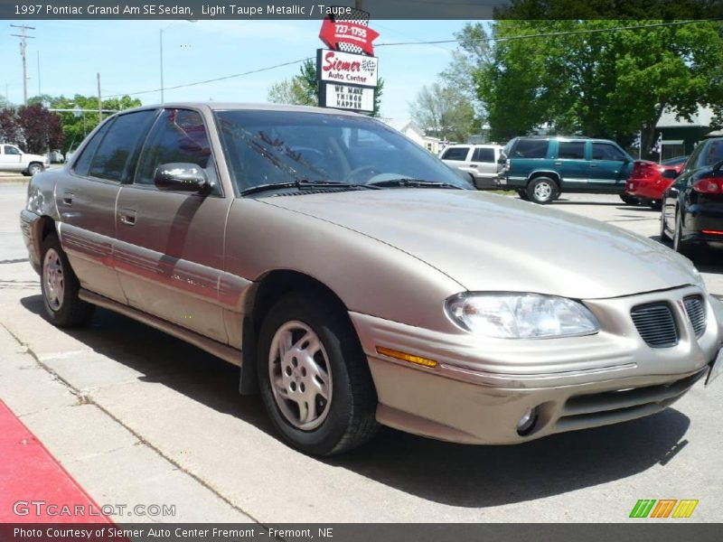Light Taupe Metallic / Taupe 1997 Pontiac Grand Am SE Sedan