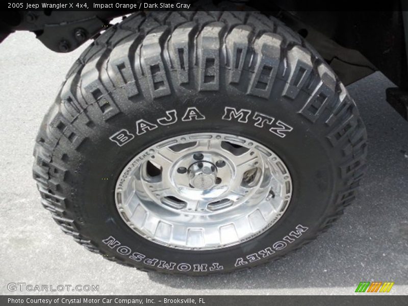 Impact Orange / Dark Slate Gray 2005 Jeep Wrangler X 4x4
