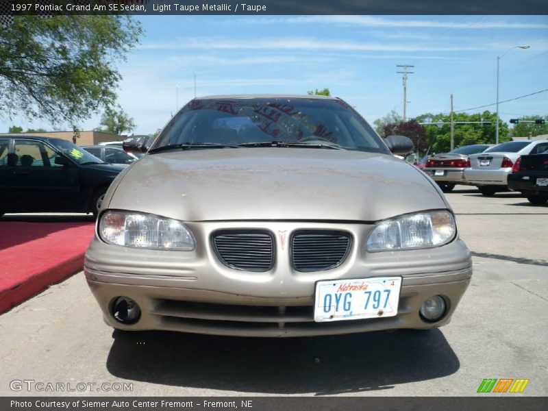 Light Taupe Metallic / Taupe 1997 Pontiac Grand Am SE Sedan