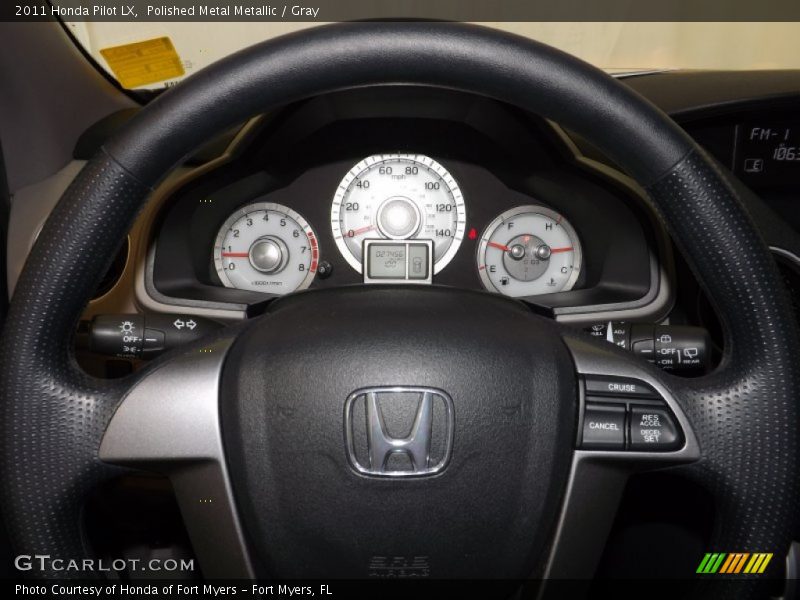 Polished Metal Metallic / Gray 2011 Honda Pilot LX