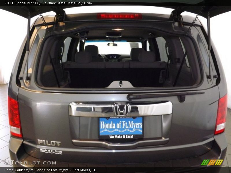 Polished Metal Metallic / Gray 2011 Honda Pilot LX