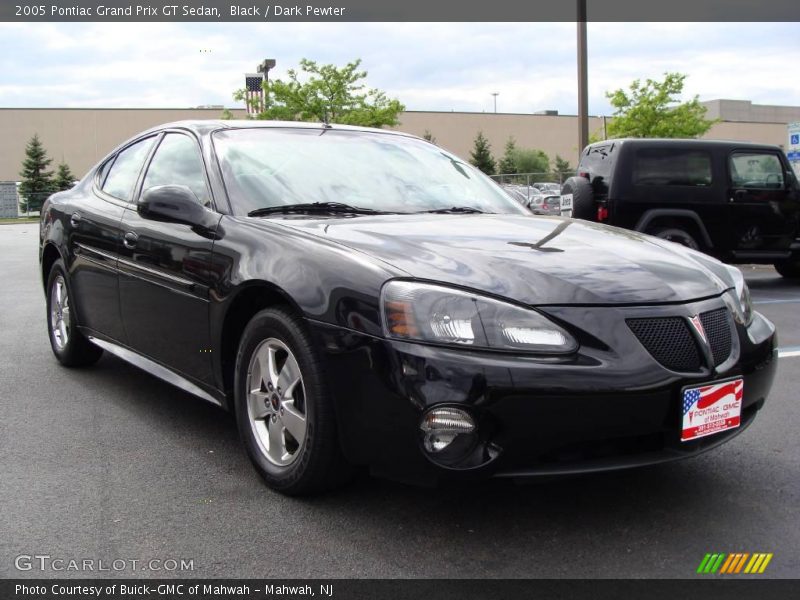 Black / Dark Pewter 2005 Pontiac Grand Prix GT Sedan