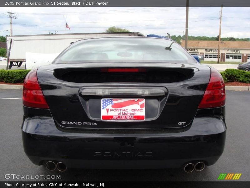 Black / Dark Pewter 2005 Pontiac Grand Prix GT Sedan
