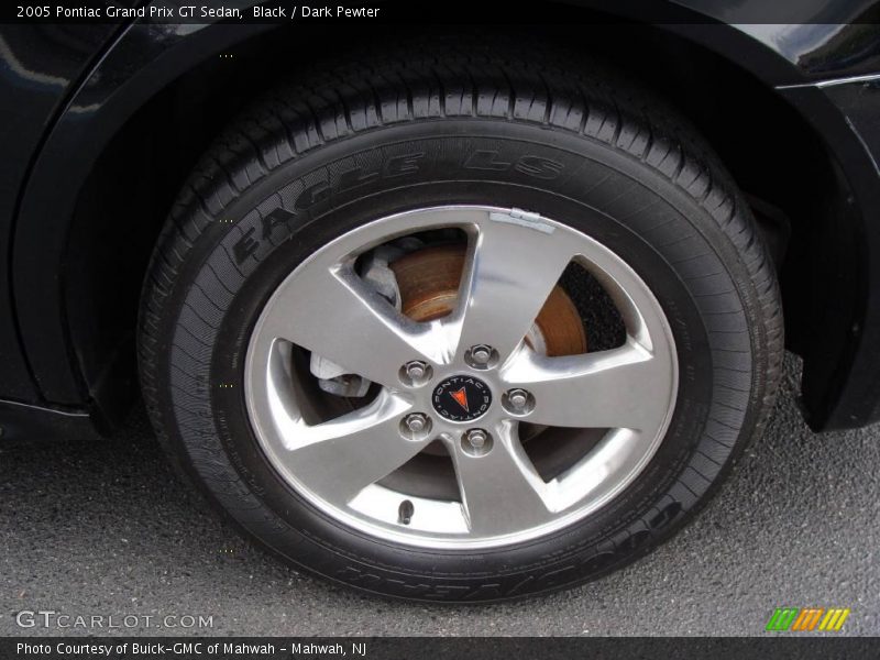 Black / Dark Pewter 2005 Pontiac Grand Prix GT Sedan