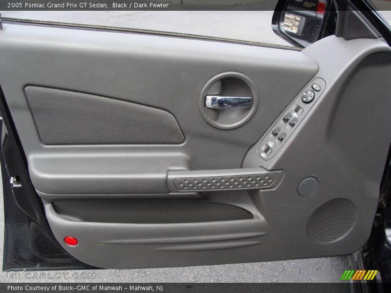 Black / Dark Pewter 2005 Pontiac Grand Prix GT Sedan
