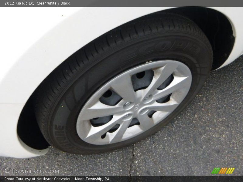 Clear White / Black 2012 Kia Rio LX