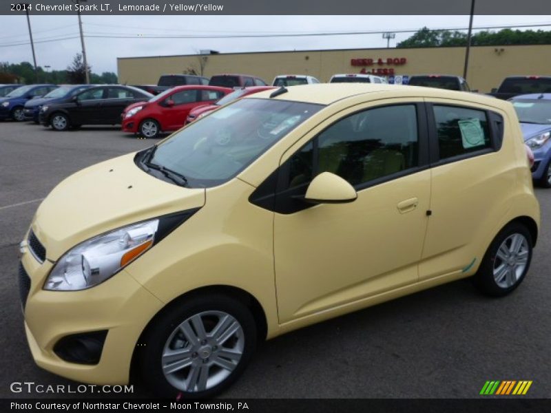 Lemonade / Yellow/Yellow 2014 Chevrolet Spark LT