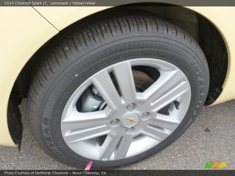 Lemonade / Yellow/Yellow 2014 Chevrolet Spark LT