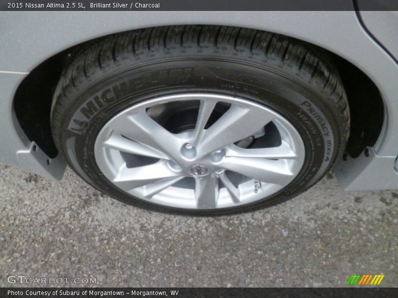 Brilliant Silver / Charcoal 2015 Nissan Altima 2.5 SL