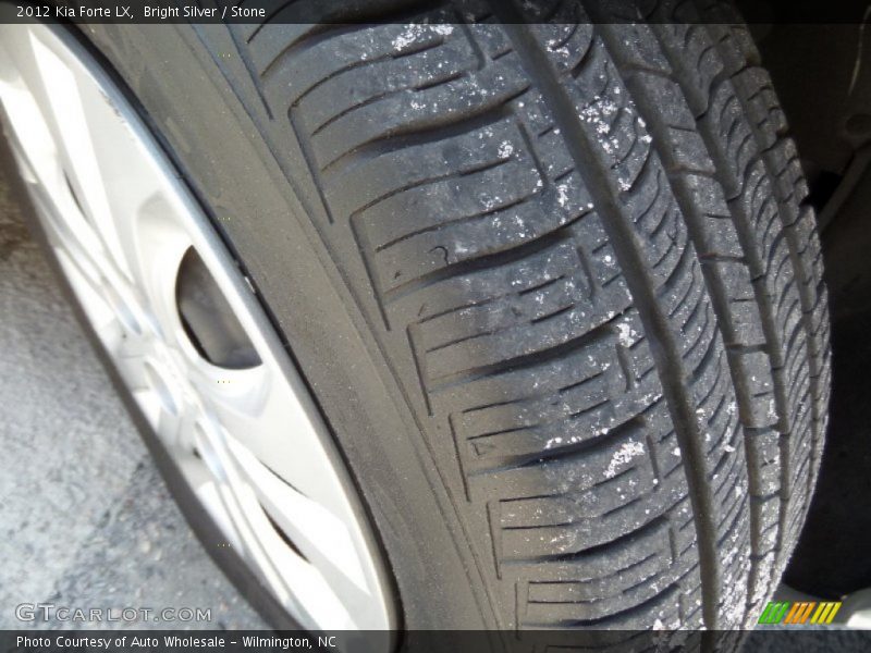 Bright Silver / Stone 2012 Kia Forte LX