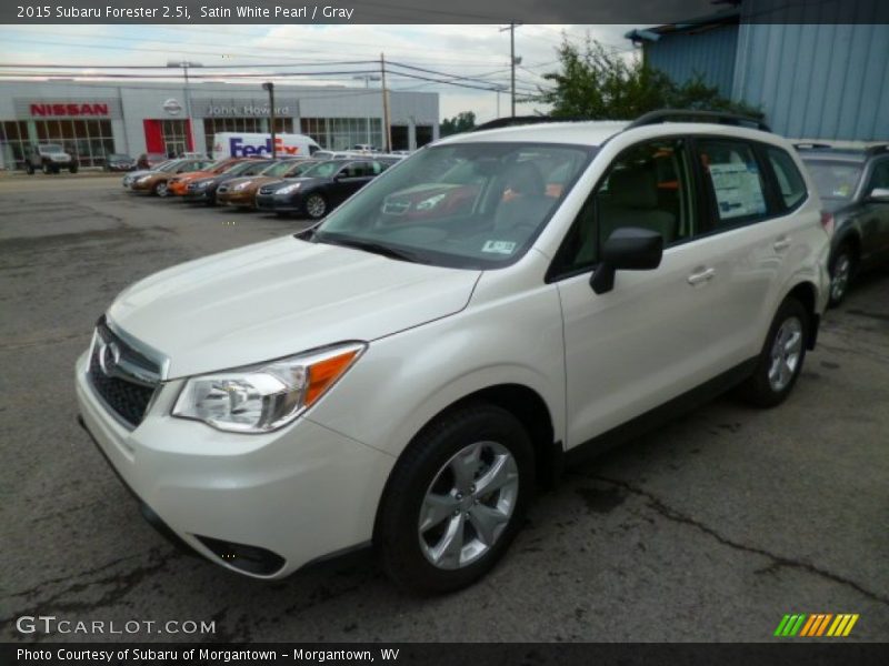 Satin White Pearl / Gray 2015 Subaru Forester 2.5i