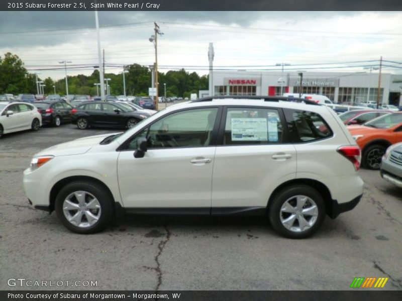 Satin White Pearl / Gray 2015 Subaru Forester 2.5i
