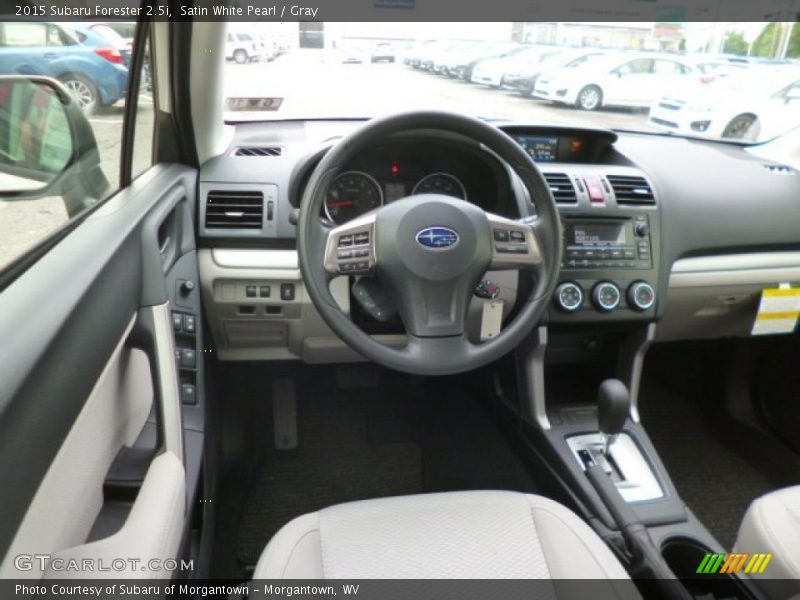 Satin White Pearl / Gray 2015 Subaru Forester 2.5i