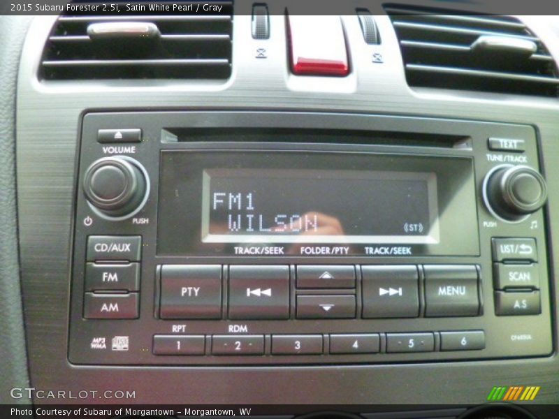Satin White Pearl / Gray 2015 Subaru Forester 2.5i