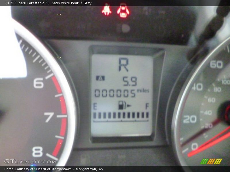 Satin White Pearl / Gray 2015 Subaru Forester 2.5i
