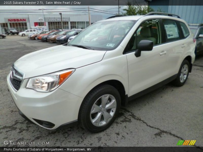 Satin White Pearl / Gray 2015 Subaru Forester 2.5i