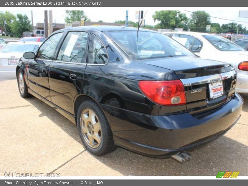 Black Onyx / Grey 2005 Saturn L Series L300 Sedan