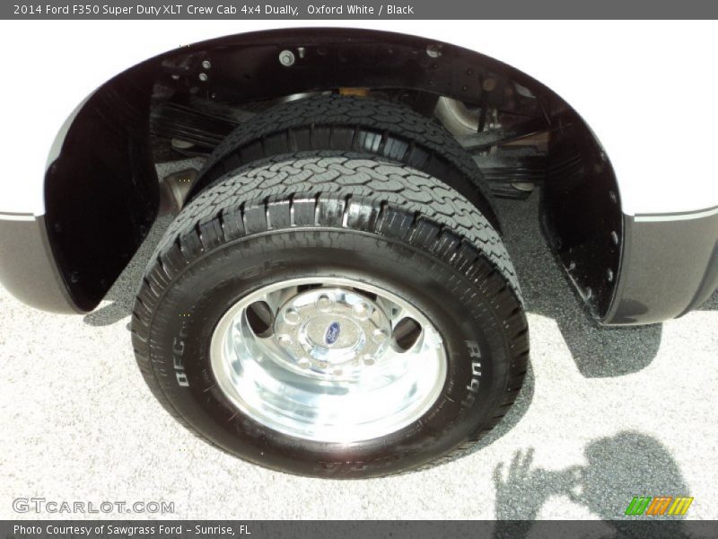 Oxford White / Black 2014 Ford F350 Super Duty XLT Crew Cab 4x4 Dually