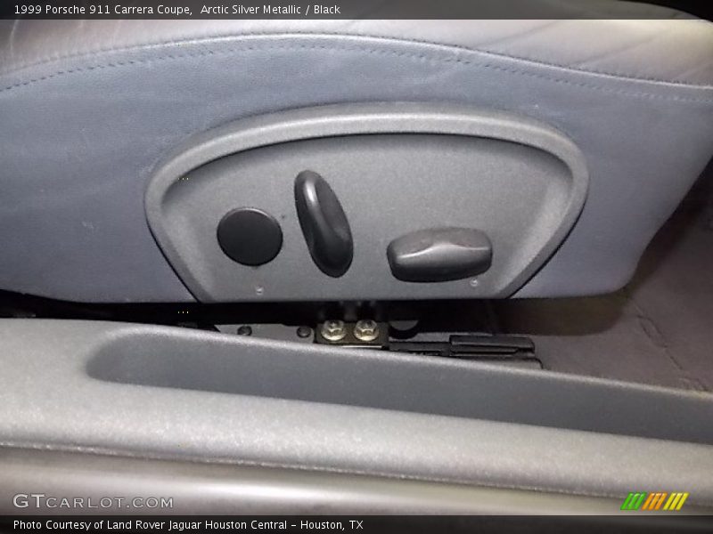 Arctic Silver Metallic / Black 1999 Porsche 911 Carrera Coupe